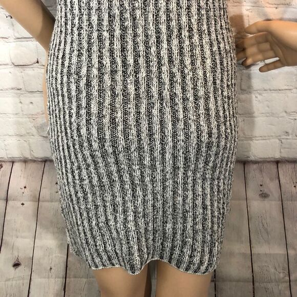 Gray Ribbed Turtleneck Knit Sleeveless Sweater Dress OSFM - Picture 10 of 14